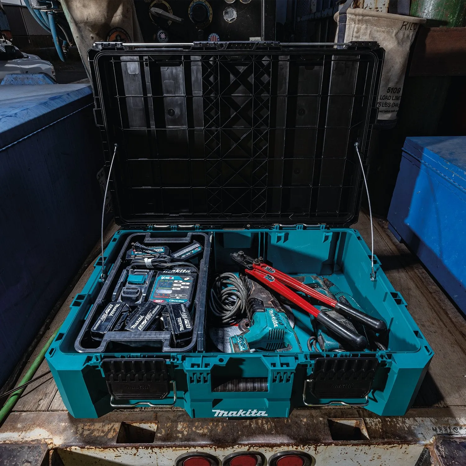 Makita (T-90015) MAKTRAK™ Large Toolbox